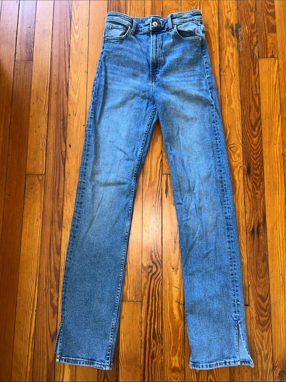 Bershka Women’s ASOS Straight Jeans in Medium Blue Wash